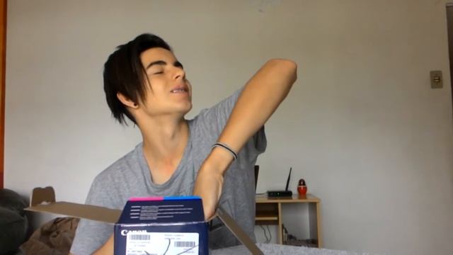 UNBOXING-CANON SX400IS (câmera nova) смотреть онлайн