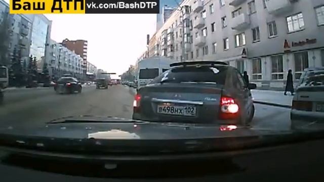 ДТП Уфа 2013 толкнула смотреть онлайн