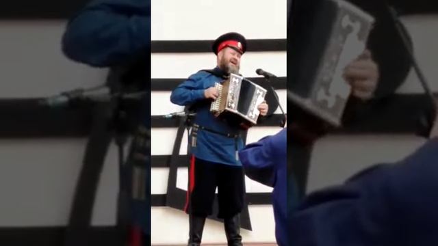 Ясна Зброя - Фест. "Казачий круг" 2019 исп. Миколаевский Н.Э. (соло) смотреть онлайн