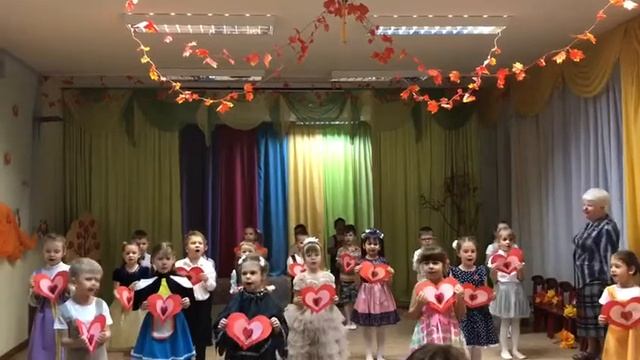 Мама - одно есть слово на планете... смотреть онлайн