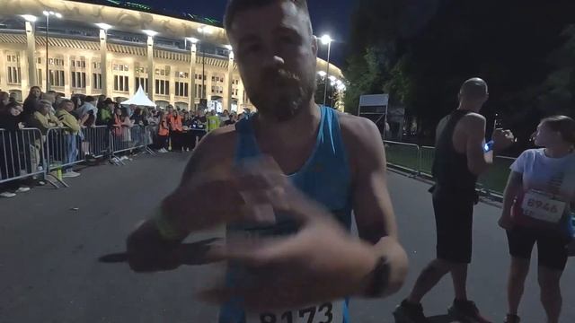 Какой забег лучше, Ночной Забег в Москве или Белые ночи в Питере? За допинг дали 2 по 4 года. смотреть онлайн