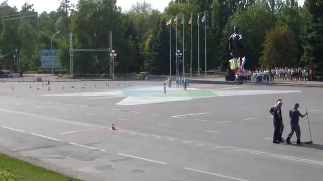 Соревнования автобусов на пл. Ленина в День города Заречного Пензенской области 09.09.2018 смотреть онлайн