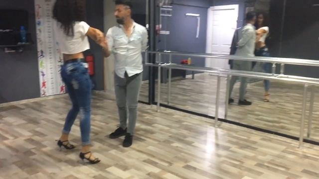 Bachata nasıl yapılır смотреть онлайн