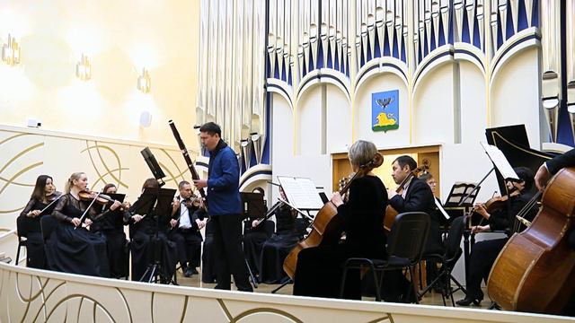 A. VIVALDI CONCERTO FOR BASSOON, STRINGS AND HARPSICHORD IN D MINOR RV481 смотреть онлайн