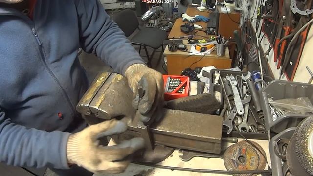 Такой свечной ключ необходим каждому владельцу Иж Планета. смотреть онлайн