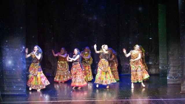 Rajastani dance folk. Школа индийского танца Амрапали. Рук. Шахрай Маргарита смотреть онлайн