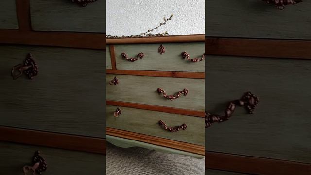 Cómoda vintage reciclada con chalk paint смотреть онлайн