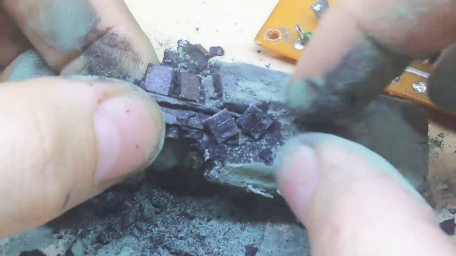 ОГО ТУТ КМ-КИ! В ЭТОМ ЕСТЬ ДОРОГИЕ МЕТАЛЛЫ // ПАЛЛАДИЙ И ПЛАТИНА В ЛИНИЯХ ЗАДЕРЖКИ 1ЛЗ-М смотреть онлайн