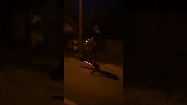 стант на электросамокате #kugoo #stunt #краснодар смотреть онлайн