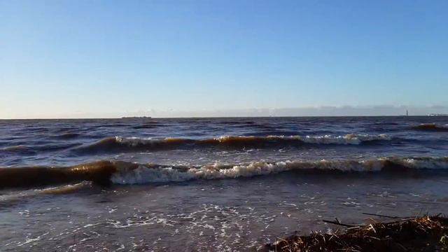 Напротив Кронштадта смотреть онлайн