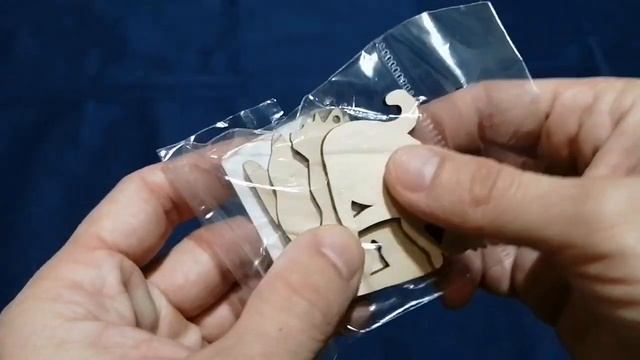 Заготовка для декорирования  ВД-666 Набор подвесок фанера 5х6.5х0.3см  0.3см-Кошечки  (3х5,5см) 4 ш