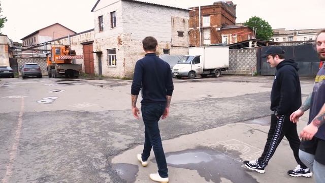 МЫ ИЗ 90-Х — ИГРЫ ИЗ ДЕТСТВА: ПРЯТКИ И СЛОН смотреть онлайн