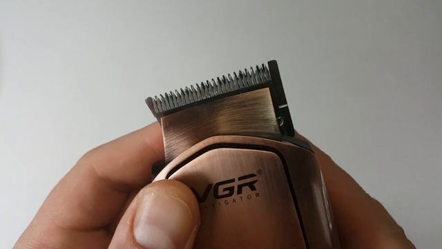 VGR V-131 NAVIGATOR машинка для стрижки смотреть онлайн