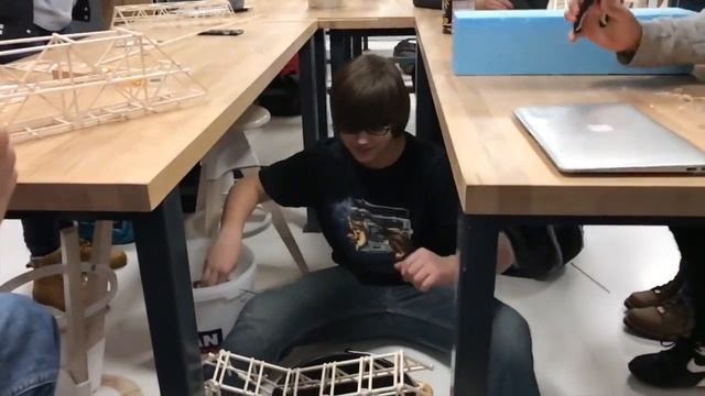 Best Balsa Wood Bridge Desing - easy to make смотреть онлайн