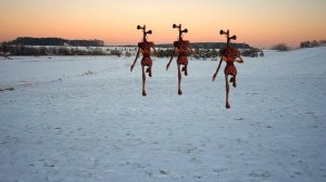 СИРЕНОГОЛОВЫЕ в РЕАЛЬНОЙ ЖИЗНИ!  Егорка и Мама убегают и прячутся от СЕРЕНОГОЛОВОГО