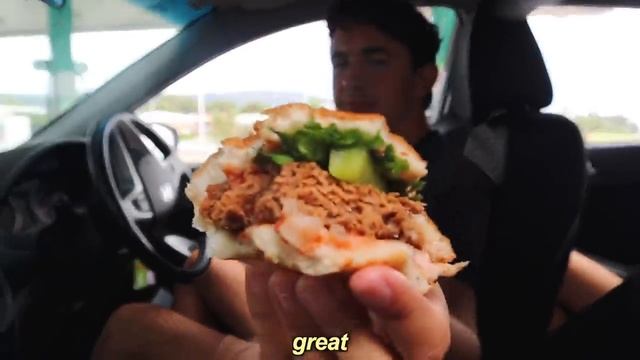 A SUMMER DAY WITH MY FRIENDS: beach, cliff jumping, road trip, secret spots! | Australia vlog смотреть онлайн