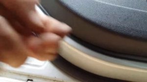 Как снять обшивку задней двери на форд фокусе 2