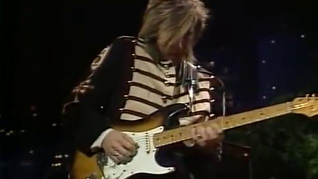 *** Eric Johnson - Cliffs of Dover - *** MusiciansEmpire.com смотреть онлайн