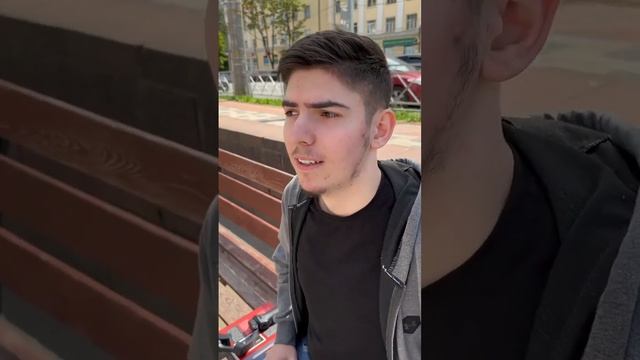 Барбер против парикмахера. Барбершоп премиум класса и эконом класс. Разница.