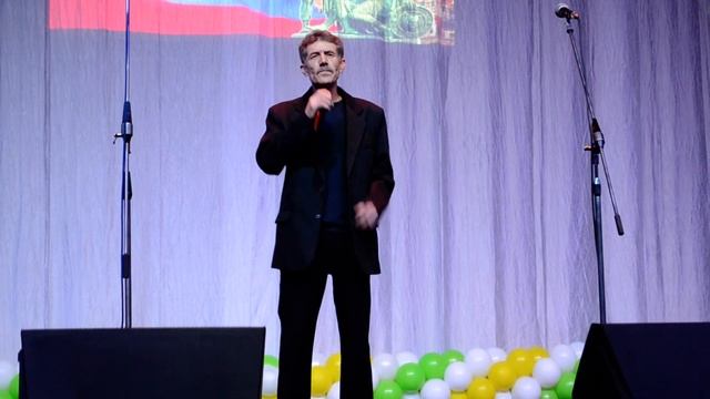 Поет Александр Плутахин! Видео с концерта в День народного единства. смотреть онлайн