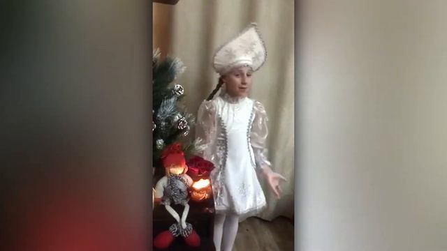Здравствуй старый Новый год! смотреть онлайн