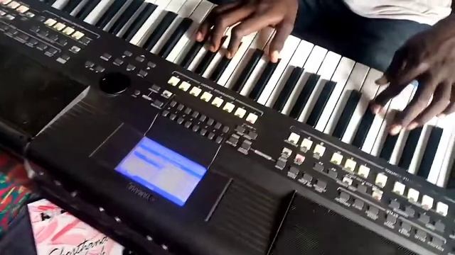 ?Hot and Simple? way to play Sweetie Sweetie by Zabron Singers, and create an instrumental of it ?? смотреть онлайн