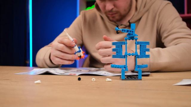 Конструктор «Космос. Ракетоноситель» смотреть онлайн