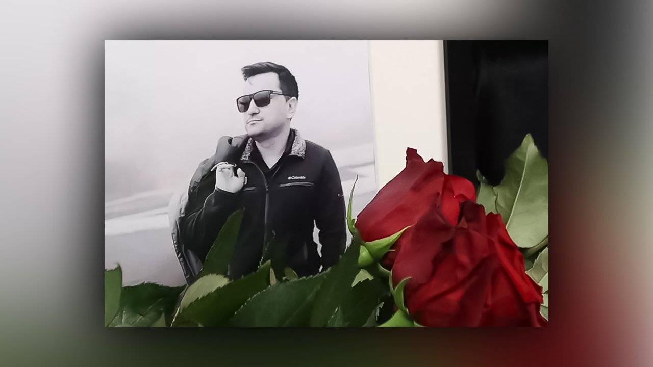 Путин посмертно наградил журналиста Максудова орденом Мужества. смотреть онлайн