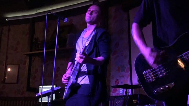 Ocean Jet – Weak (Клуб Дума, Москва, 13.09.2015) смотреть онлайн