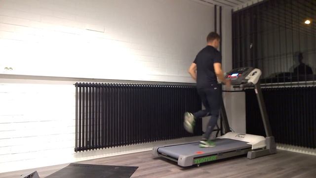 Juoksumatto Tunturi Pure Run 3.1 -testi vertailua varten смотреть онлайн