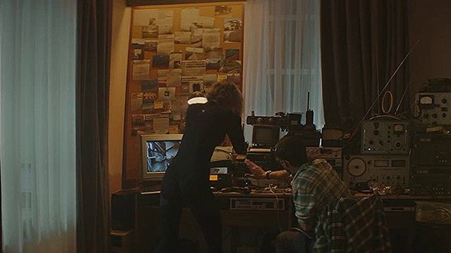 Адам и Ева (2024) Фильм "Адам и Ева" - это захватывающая история о выживании и поиске смысла в мире, смотреть онлайн