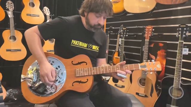 EPIPHONE- DOBRO HOUND DOG ROUND NECK VB смотреть онлайн