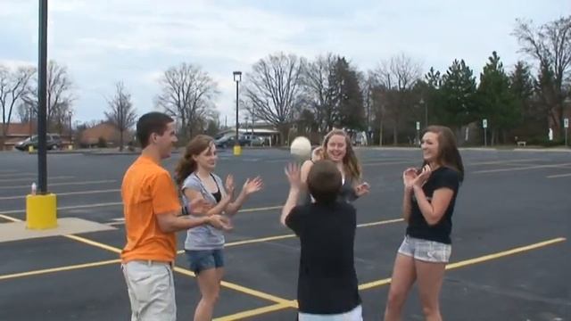 Tape Ball Icebreaker COOL! смотреть онлайн