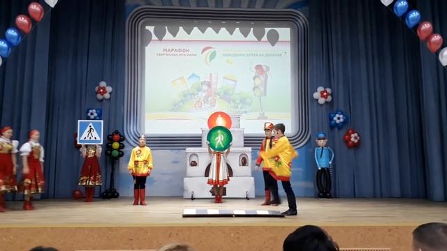 Тематическое представление Дорожная сказка о Емеле лодыре смотреть онлайн