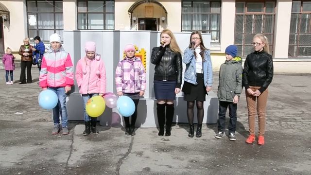 "Улыбнись" - Не отнимайте солнце у детей смотреть онлайн