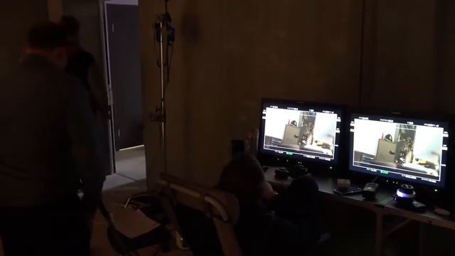 Имплементинг технологий пятого измерения в съёмках игрового кино гуманоидных третьей плотности смотреть онлайн