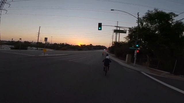 ManDown MTB 🤘🏼 Turnbull Canyon/ Softball 🥎/ Monarch 9 Cafe / Hiking смотреть онлайн
