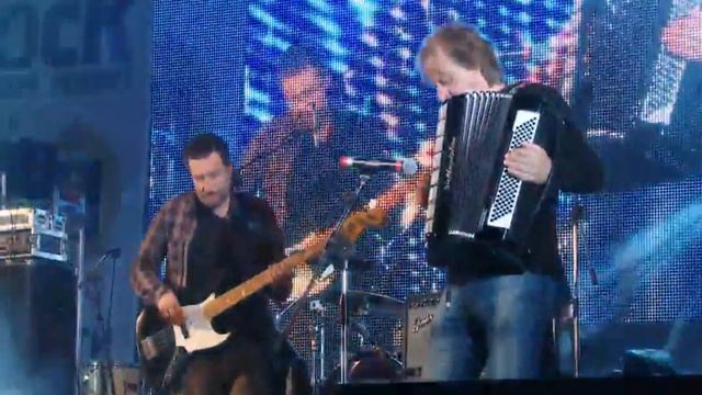 Кода 1-го дня KinRock17 - "Чёрные Береты" & "Калинов Мост" смотреть онлайн