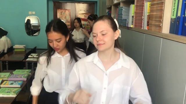 Последний учебный день 11 классника смотреть онлайн