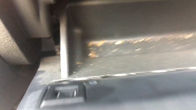 VW Tiguan 12V Power Outlet Cigarette Lighter Fuse смотреть онлайн