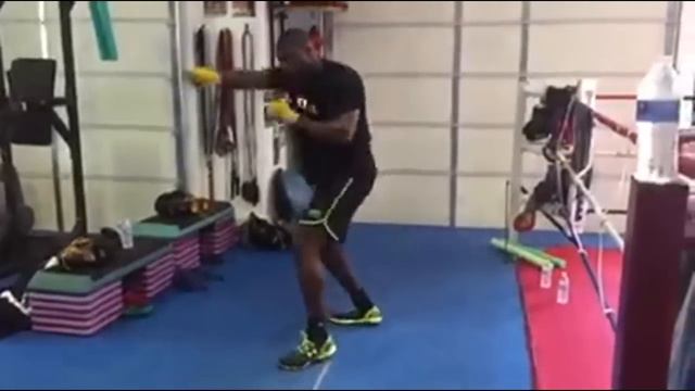 Izu Ugonoh Training Will Breazeale Be A Stepping Stone Or Road Block??? смотреть онлайн