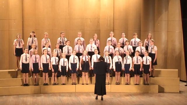 Волшебный колокольчик Рождественская колядка Поспешают к Вифлеему пастухи смотреть онлайн