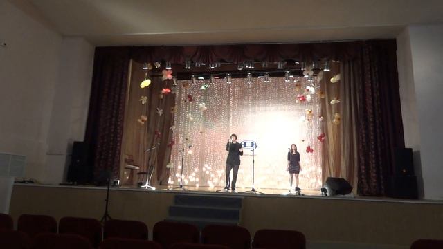 Bogdan Ovcharov and Lily Kamaldinova - Когда окончится Война(13.03.2012)Part 1 смотреть онлайн