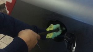 Как выпрямить бензобак не снимая!