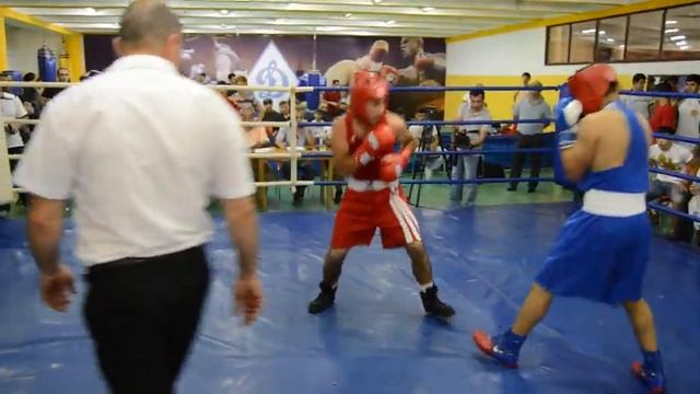 Чемпионат Армении по боксу среди юношей Гурген Какоян (Мартуни)-Акоб Хачикян (Ереван Ашхатанк) смотреть онлайн