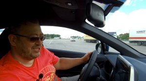 Стоит ли покупать Toyota C-HR?  Обзор и тест драйв новинки японского автопрома