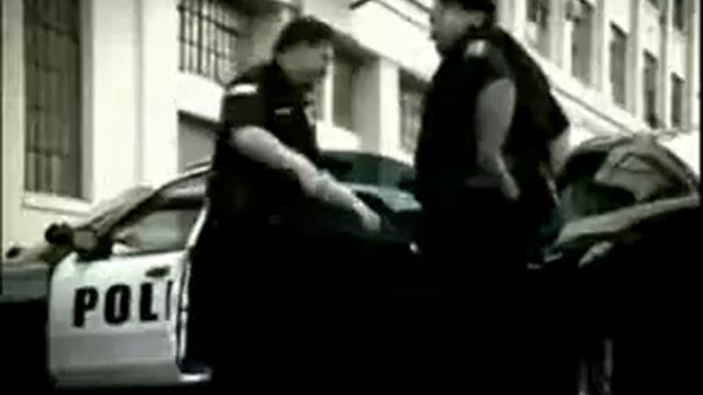 2009 ford mustang advert, EVEN THE POLICE LOVE IT смотреть онлайн