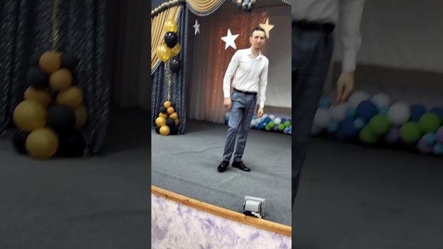 Подготовка к выпускному.mp4