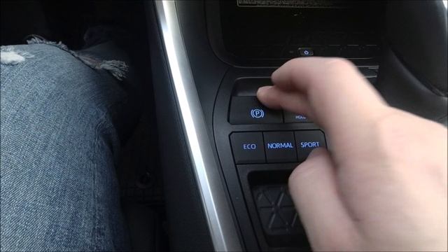 Toyota Rav 4 2020 Как отключить автоматически ручной тормоз #новыйРав4#ToyotaRAV4#обзорRAV4#гибрид#