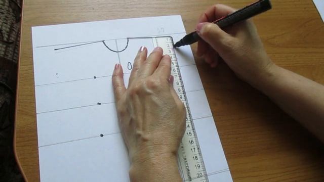 Как раскроить быстро тунику . Делаем вместе чертёж и выкройку. смотреть онлайн